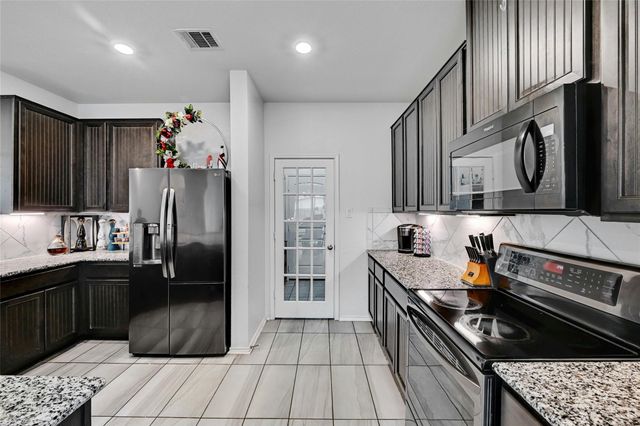 17011 Prestons Braid LN, Round Rock, TX 78664