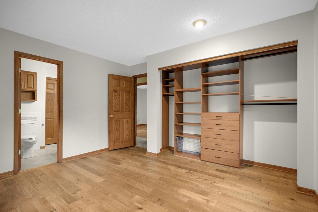 7719 Knollwood Drive, Mounds View, MN 55112 — photo 4