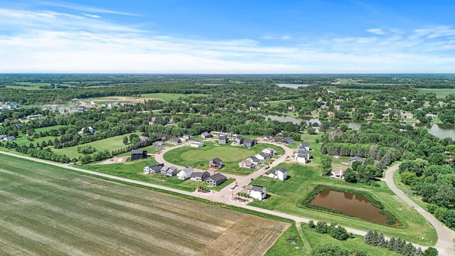 9958 14th Circle NE, Saint Michael, MN 55376