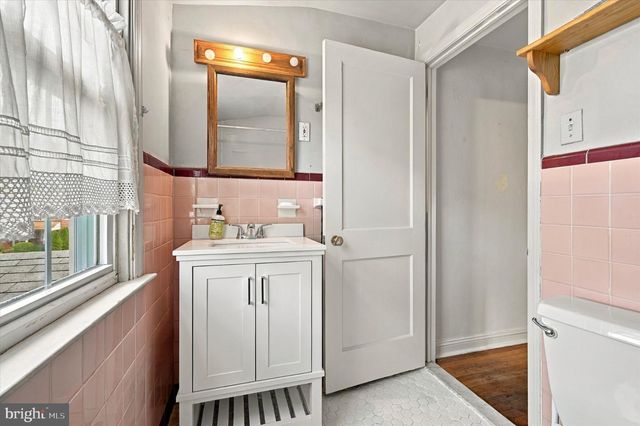 244 E TURNBULL AVE, Havertown, PA 19083
