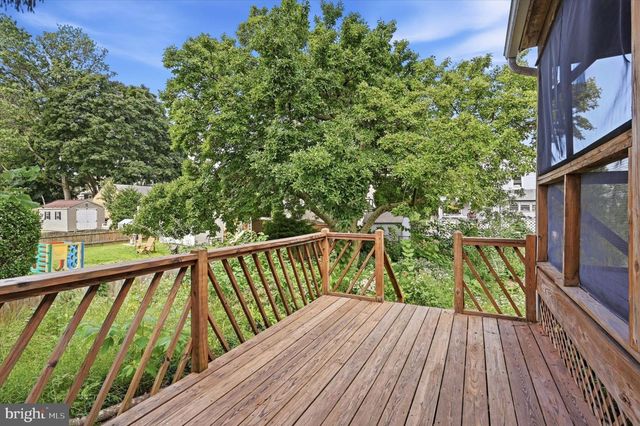 244 E TURNBULL AVE, Havertown, PA 19083