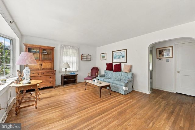 244 E TURNBULL AVE, Havertown, PA 19083