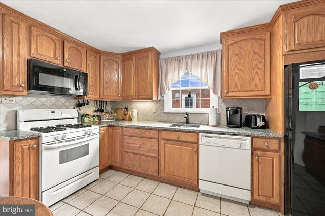 244 E TURNBULL AVE, Havertown, PA 19083