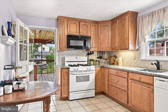 244 E TURNBULL AVE, Havertown, PA 19083