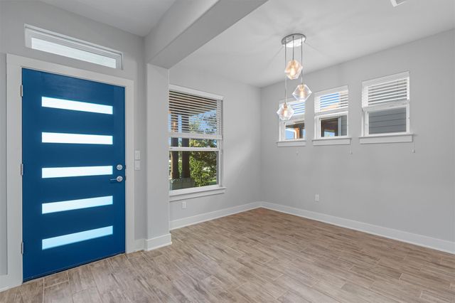 8709 Alderman DR, Austin, TX 78747