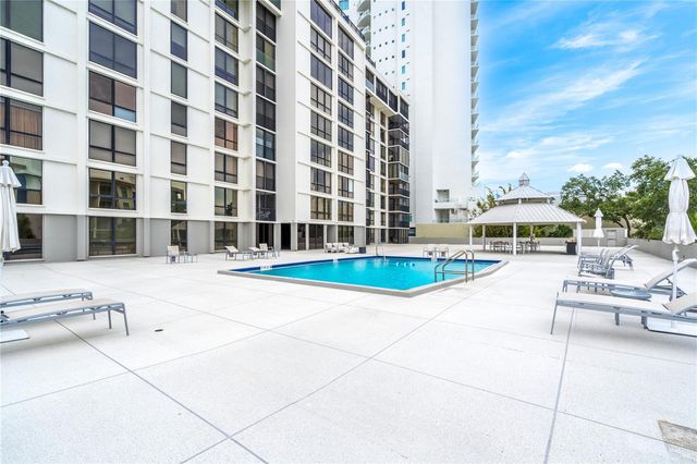 707 S GULFSTREAM AVENUE 807, Sarasota, FL 34236