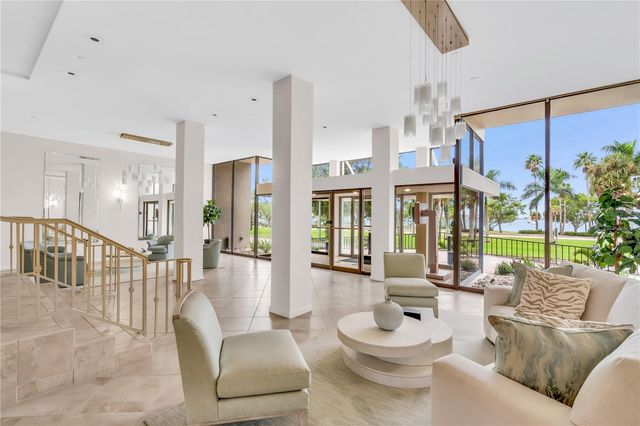 707 S GULFSTREAM AVENUE 807, Sarasota, FL 34236