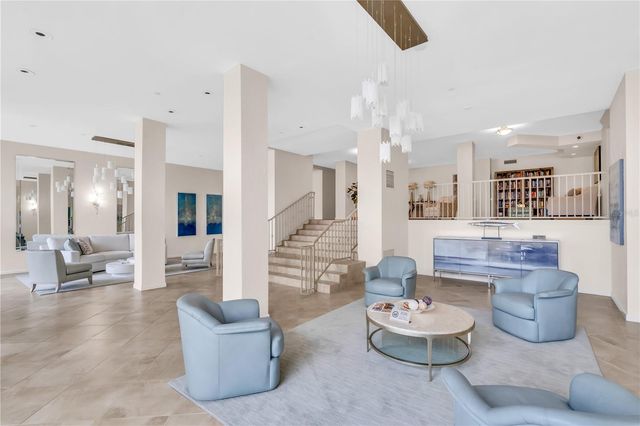 707 S GULFSTREAM AVENUE 807, Sarasota, FL 34236