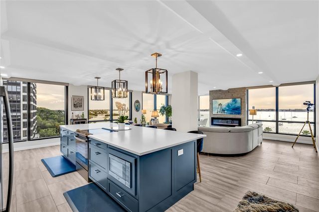 707 S GULFSTREAM AVENUE 807, Sarasota, FL 34236