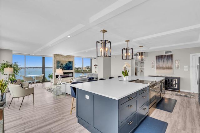 707 S GULFSTREAM AVENUE 807, Sarasota, FL 34236