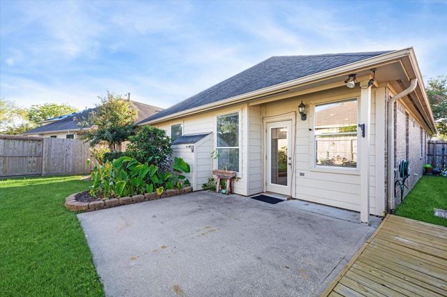 6151 Galloway Lane, League City, TX 77573