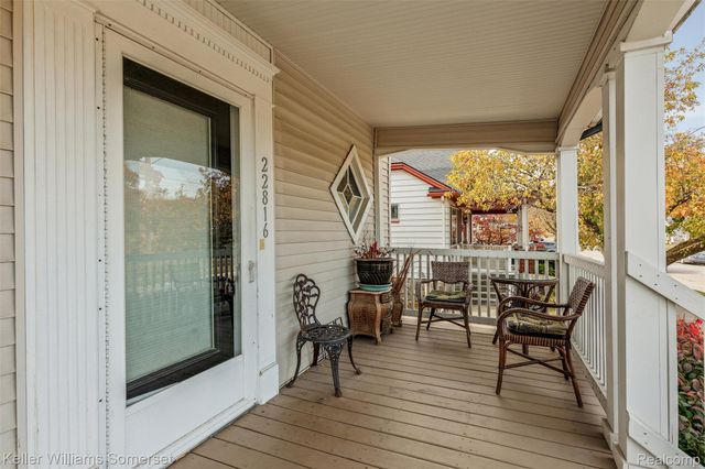 22816 Ridgeway Street, St. Clair Shores, MI 48080