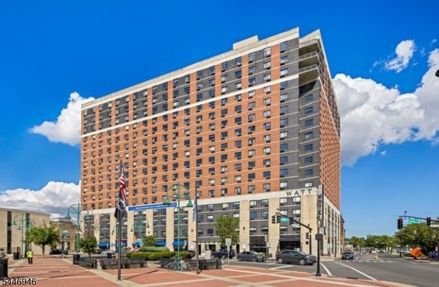 1 Carriage City Plz 1122, Rahway City, NJ 07065