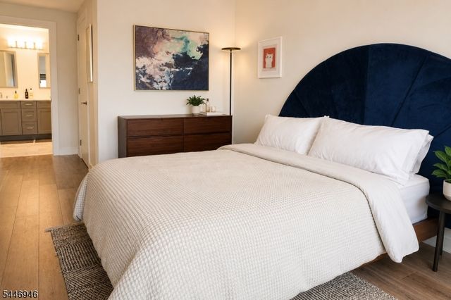 1 Carriage City Plz 1122, Rahway City, NJ 07065