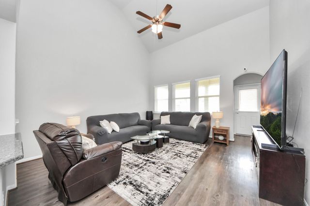 6007 Prince Place Drive, Rosenberg, TX 77471