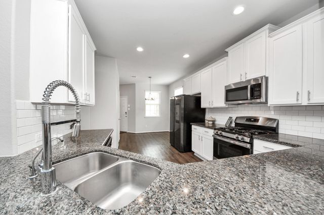 6007 Prince Place Drive, Rosenberg, TX 77471