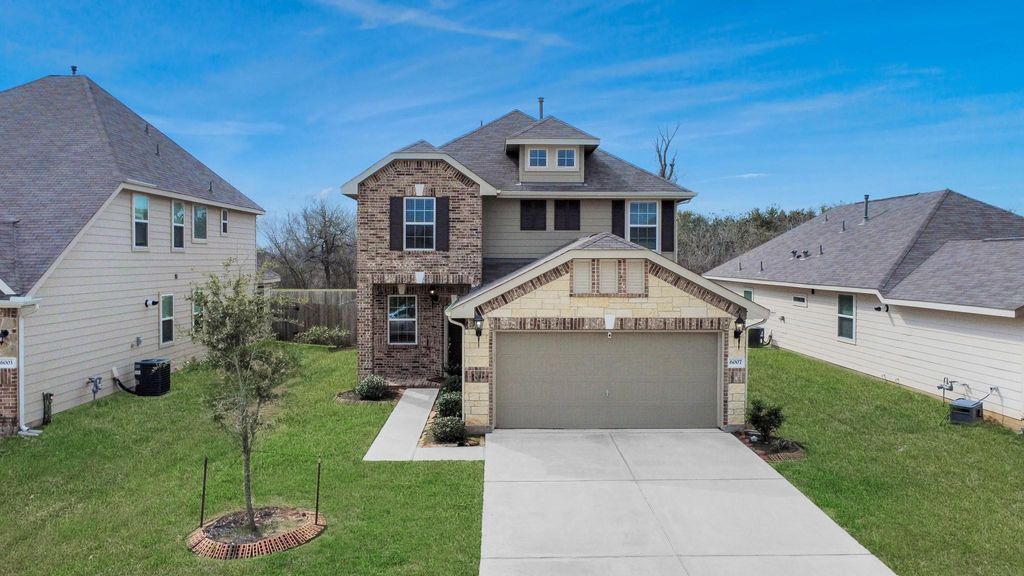 6007 Prince Place Drive, Rosenberg, TX 77471