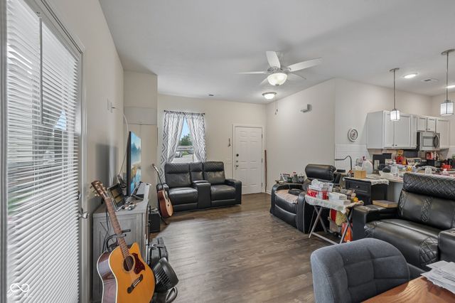 497 Nick Court, Martinsville, IN 46151