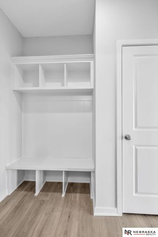 4514 S 215th Avenue, Elkhorn, NE 68022