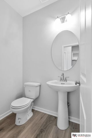 4514 S 215th Avenue, Elkhorn, NE 68022