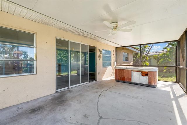 1114 LORRAINE COURT, Cape Coral, FL 33904