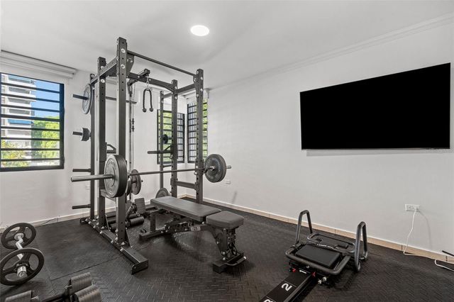 1213 LUCHETTI STREET TH 2, San Juan, PR 00907