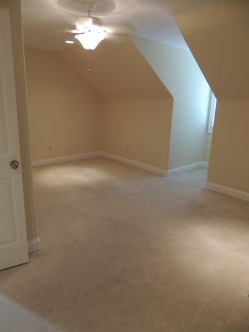 134 Nickolas Cir, Lebanon, TN 37087