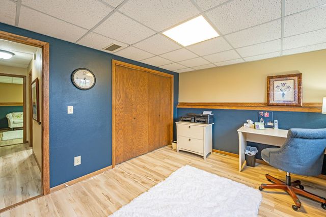 1840 Red Leaf Court, Windom, MN 56101