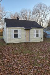 35431 Beverly Road, Romulus City, MI 48174