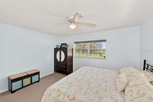 38 COUNTRY CLUB DRIVE 38, Largo, FL 33771