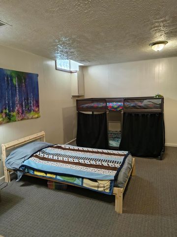 2714 Birchcrest Drive SE, Grand Rapids, MI 49506