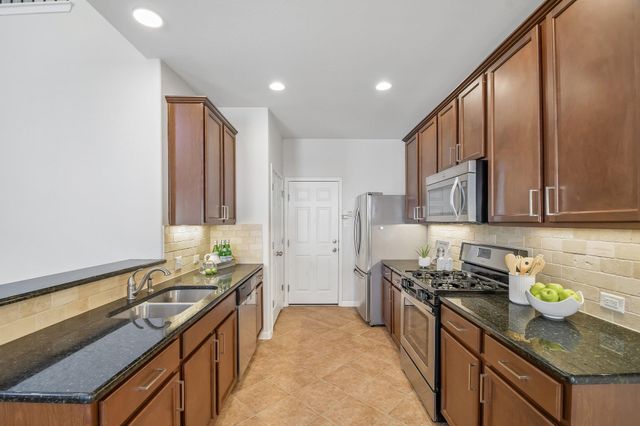 11116 Bright Leaf TER, Austin, TX 78748
