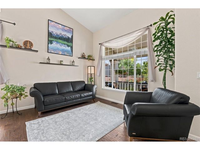 9487 W Vandeventor Dr, Littleton, CO 80128