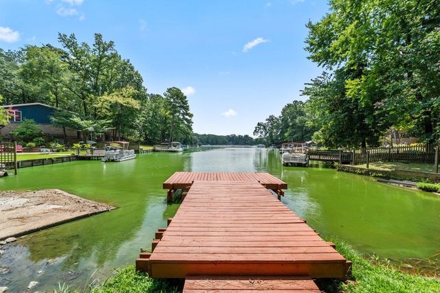 11 VIKING DR, Memphis, TN 38018