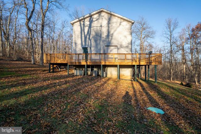 745 FIRE TRAIL RD, Linden, VA 22642