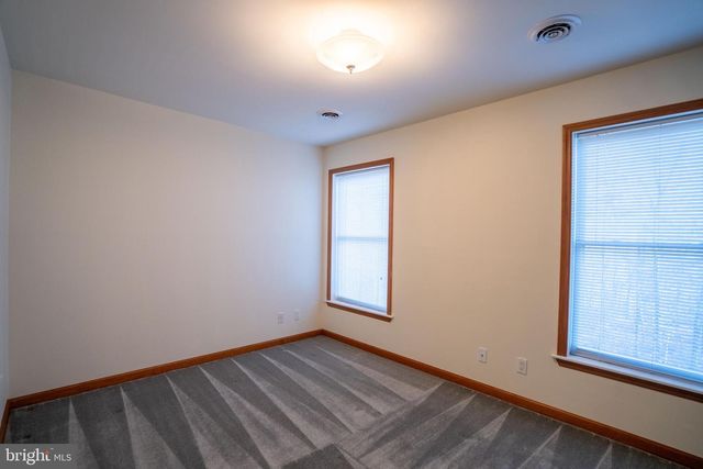 745 FIRE TRAIL RD, Linden, VA 22642
