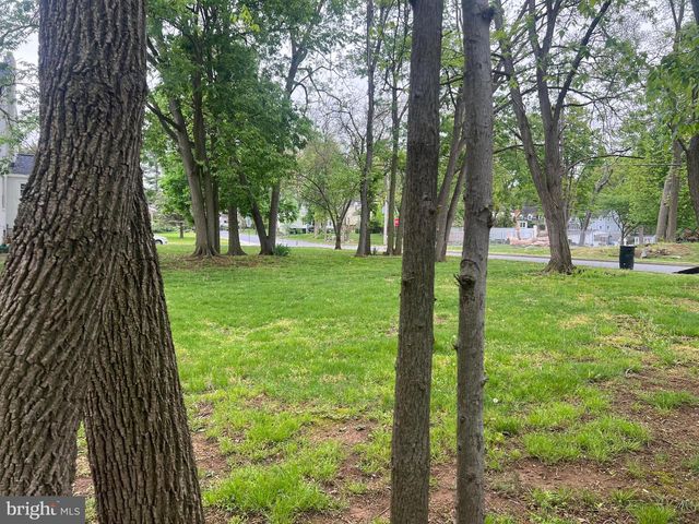 1005 WOODLAND WAY, Hagerstown, MD 21742