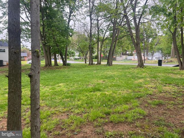 1005 WOODLAND WAY, Hagerstown, MD 21742