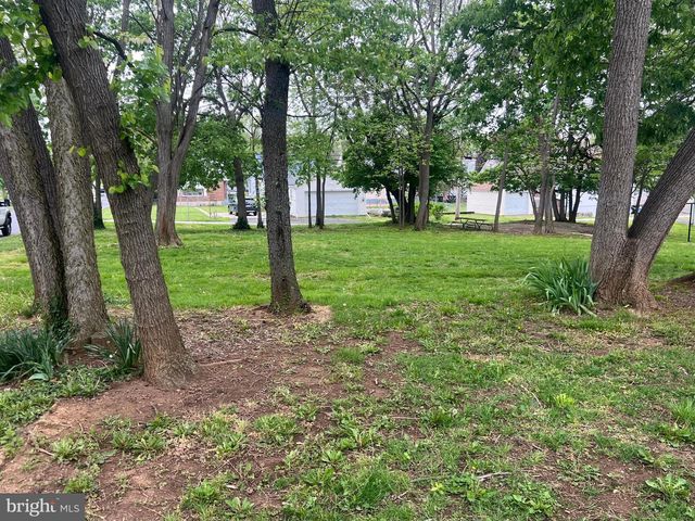 1005 WOODLAND WAY, Hagerstown, MD 21742