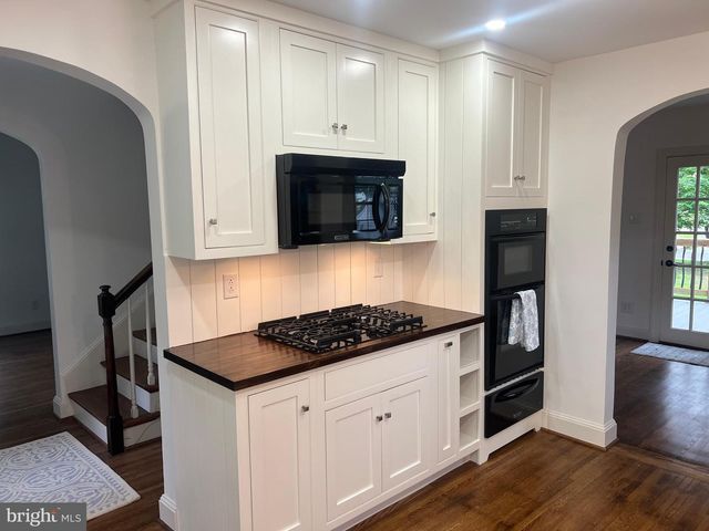 1005 WOODLAND WAY, Hagerstown, MD 21742