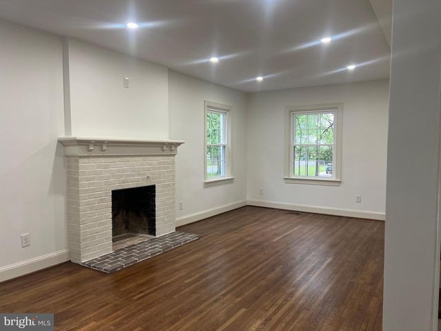 1005 WOODLAND WAY, Hagerstown, MD 21742