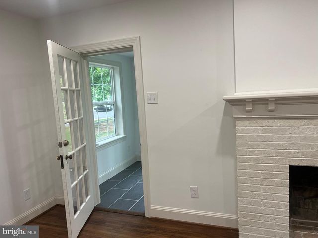 1005 WOODLAND WAY, Hagerstown, MD 21742