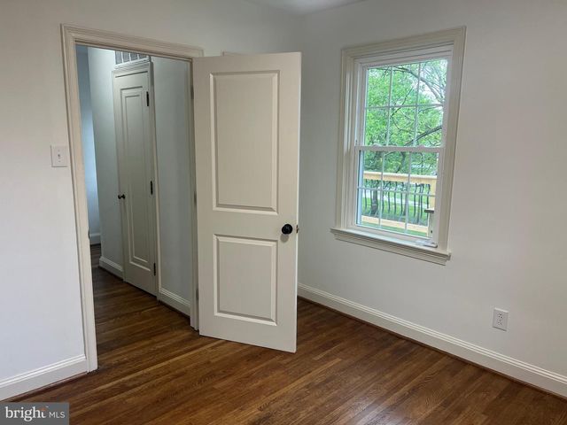 1005 WOODLAND WAY, Hagerstown, MD 21742