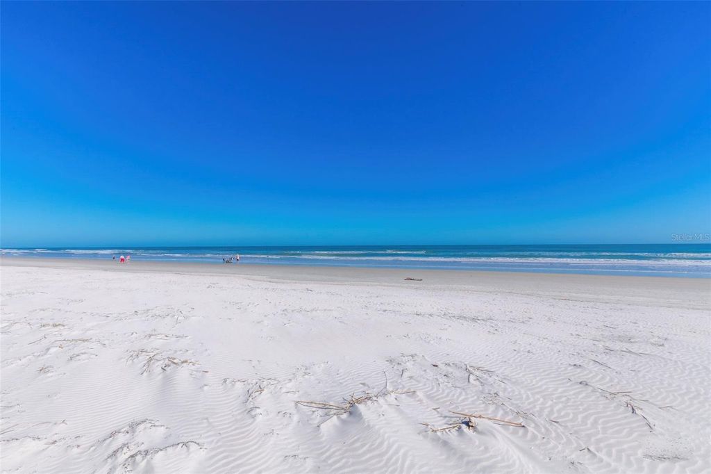 Image 4 of property listing at 4873 S ATLANTIC AVENUE, Ponce Inlet, FL 32127
