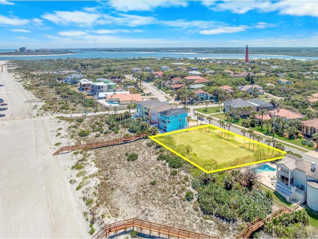 Image 9 of property listing at 4873 S ATLANTIC AVENUE, Ponce Inlet, FL 32127