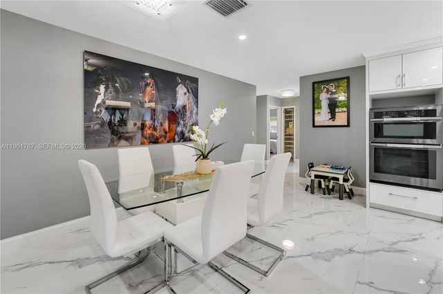 2631 NW 84th Ave, Coral Springs, FL 33065