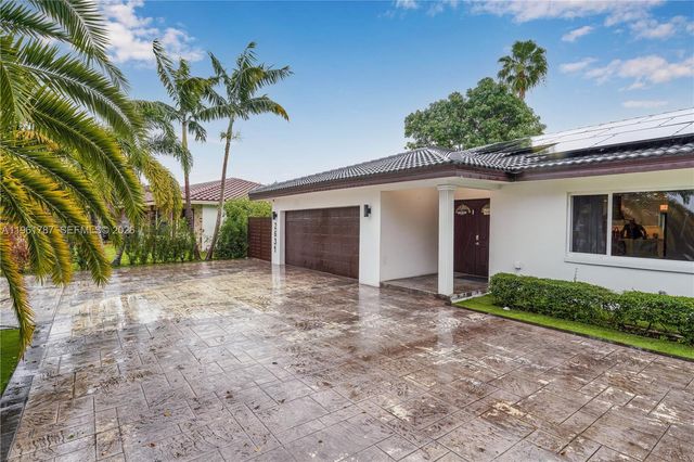 2631 NW 84th Ave, Coral Springs, FL 33065