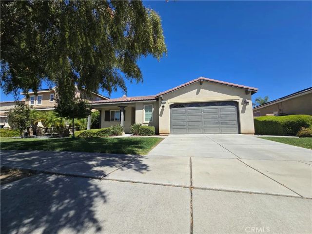 29596 Barefoot, Menifee, CA 92585