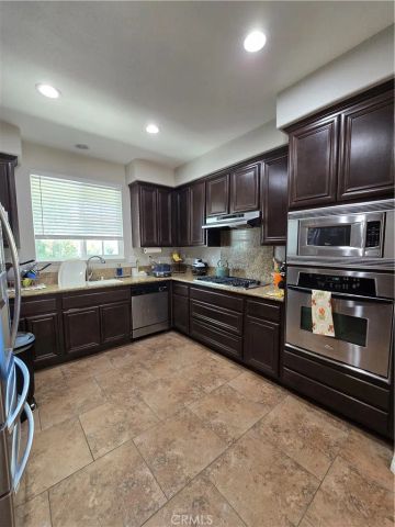 29596 Barefoot, Menifee, CA 92585