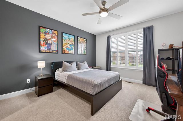 101 Far Meadow Drive, Lake St Louis, MO 63367